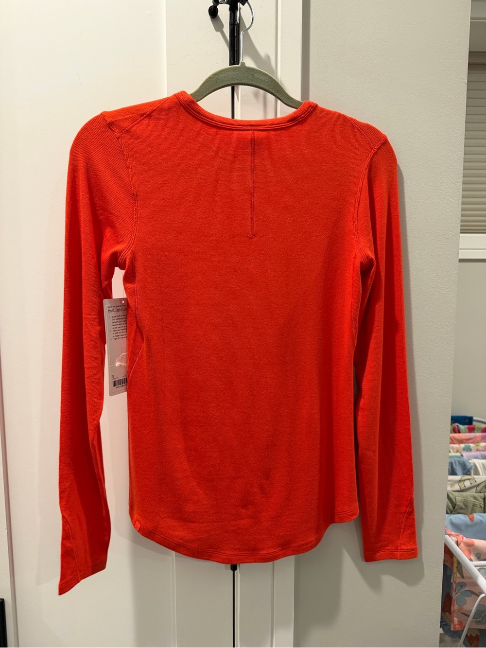 Lululemon NWT Hold Tight Long Sleeve Cherry Ember Size 8 - Picture 2 of 3